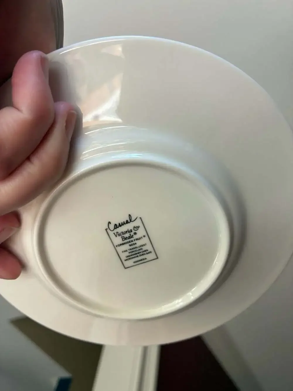 Victoria & Beale Casual Forbidden Fruit 9024 Fine Translucent Porcelain Tea Cup